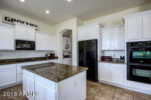 3053 E Oriole Dr, Gilbert, AZ 85297 photo 9