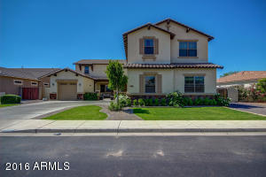 3053 E Oriole Dr, Gilbert, AZ 85297 photo 1