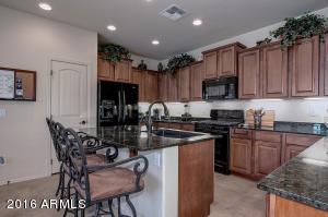 4441 E Woodside Way, Gilbert, AZ 85297 photo 6