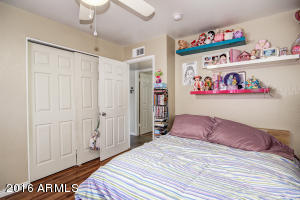 921 E Desert Dr, Phoenix, AZ 85042 photo 11