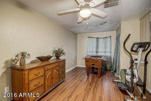 921 E Desert Dr, Phoenix, AZ 85042 photo 7