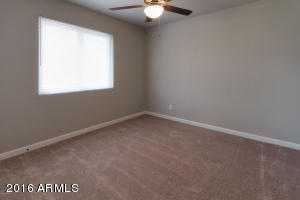 414 E Mohawk Dr, Flagstaff, AZ 86005 photo 9