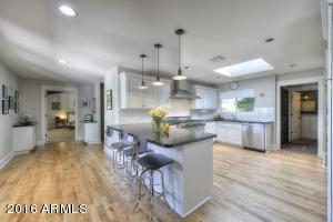 4111 E Hazelwood St, Phoenix, AZ 85018 photo 8
