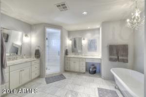 4111 E Hazelwood St, Phoenix, AZ 85018 photo 13