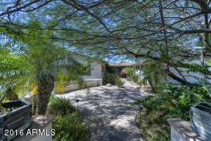 4111 E Hazelwood St, Phoenix, AZ 85018 photo 2