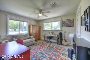 4111 E Hazelwood St, Phoenix, AZ 85018 photo 17