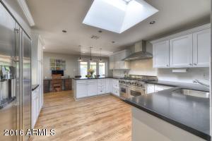 4111 E Hazelwood St, Phoenix, AZ 85018 photo 9
