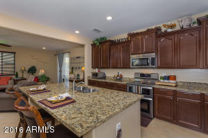 3886 E Alfalfa Dr, Gilbert, AZ 85298 photo 4