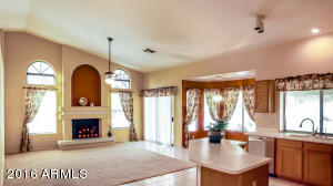 401 S Tiago Dr, Gilbert, AZ 85233 photo 9
