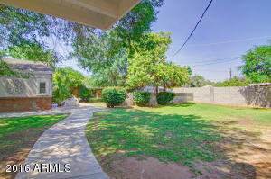 1120 E Fern Dr N, Phoenix, AZ 85014 photo 24