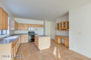 4260 E Sidewinder Ct, Gilbert, AZ 85297 photo 4