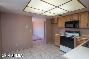 2121 W Maple Dr, Phoenix, AZ 85027 photo 12