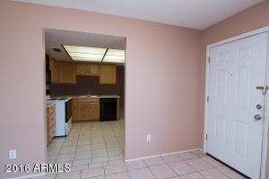 2121 W Maple Dr, Phoenix, AZ 85027 photo 6