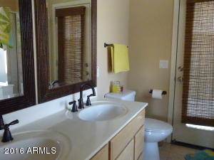 139 S Garnet Rd, Gilbert, AZ 85296 photo 21