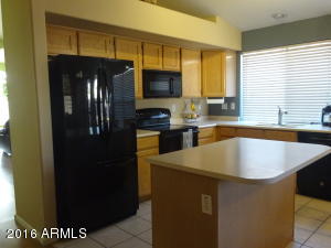 139 S Garnet Rd, Gilbert, AZ 85296 photo 6