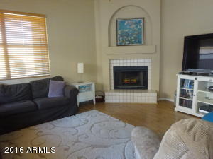 139 S Garnet Rd, Gilbert, AZ 85296 photo 9