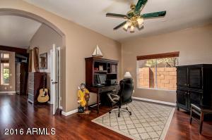 552 N Kingston St, Gilbert, AZ 85233 photo 20