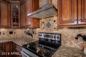552 N Kingston St, Gilbert, AZ 85233 photo 6