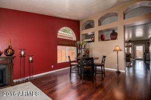 552 N Kingston St, Gilbert, AZ 85233 photo 14