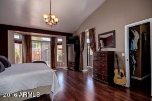 552 N Kingston St, Gilbert, AZ 85233 photo 18