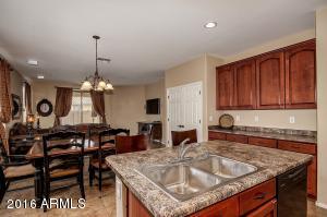 2765 E Clifton Ave, Gilbert, AZ 85295 photo 5