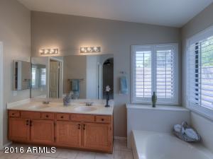 4240 E Coolbrook Ave, Phoenix, AZ 85032 photo 10
