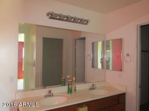 7128 S 7th Ln, Phoenix, AZ 85041 photo 12