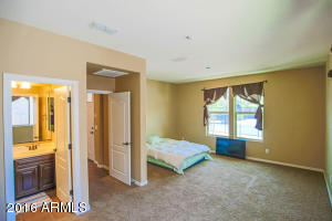 1512 E Kingbird Dr, Gilbert, AZ 85297 photo 10