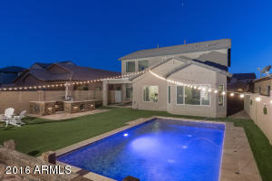1672 W Cavedale Dr, Phoenix, AZ 85085 photo 2