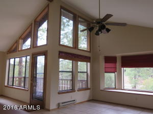 2247 Forest Park Dr, Overgaard, AZ 85933 photo 17