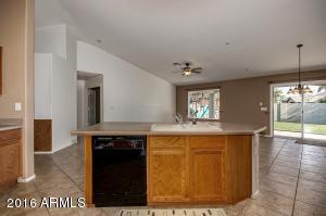 3553 E Sebastian Ln, Gilbert, AZ 85297 photo 15
