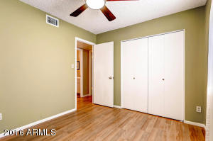 2407 E Manhatton Dr, Tempe, AZ 85282 photo 14