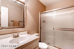 2407 E Manhatton Dr, Tempe, AZ 85282 photo 18
