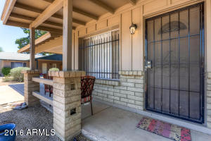 2407 E Manhatton Dr, Tempe, AZ 85282 photo 3