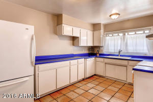 2407 E Manhatton Dr, Tempe, AZ 85282 photo 11