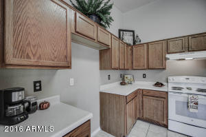 1022 S Wanda Dr, Gilbert, AZ 85296 photo 18