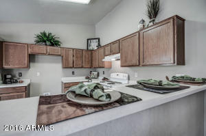 1022 S Wanda Dr, Gilbert, AZ 85296 photo 19