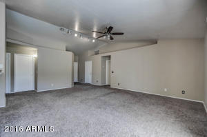 1022 S Wanda Dr, Gilbert, AZ 85296 photo 24