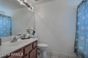 1022 S Wanda Dr, Gilbert, AZ 85296 photo 7