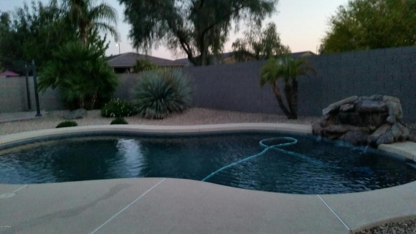 2520 S Birch St, Gilbert, AZ 85295 photo 3