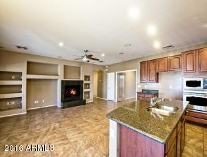 4210 S 70th Ln, Phoenix, AZ 85043 photo 7