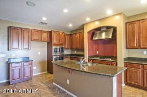 4210 S 70th Ln, Phoenix, AZ 85043 photo 5