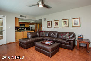 2936 E Cochise Rd, Phoenix, AZ 85028 photo 1