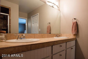 2936 E Cochise Rd, Phoenix, AZ 85028 photo 12