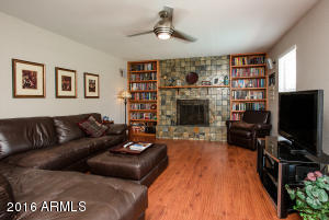 2936 E Cochise Rd, Phoenix, AZ 85028 photo 3