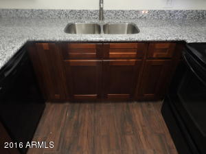 5620 E Dallas St, Mesa, AZ 85205 photo 8