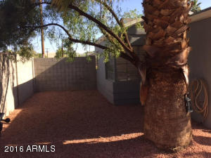 1348 E Monterosa Ave, Phoenix, AZ 85014 photo 9