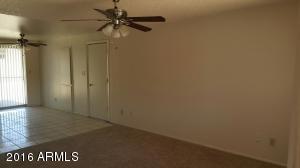 4056 E Winchcomb Dr, Phoenix, AZ 85032 photo 5