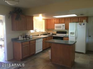 1046 Emerald Ave, Mesa, AZ 85204 photo 3
