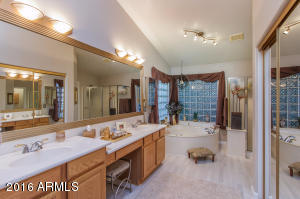 1510 E Toledo St, Gilbert, AZ 85295 photo 24